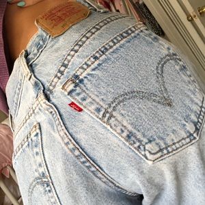VINTAGE 550 LEVI JEANS